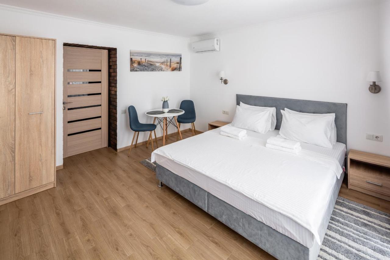 Alfa Apartments Staroevrejska 18 Lviv Dış mekan fotoğraf