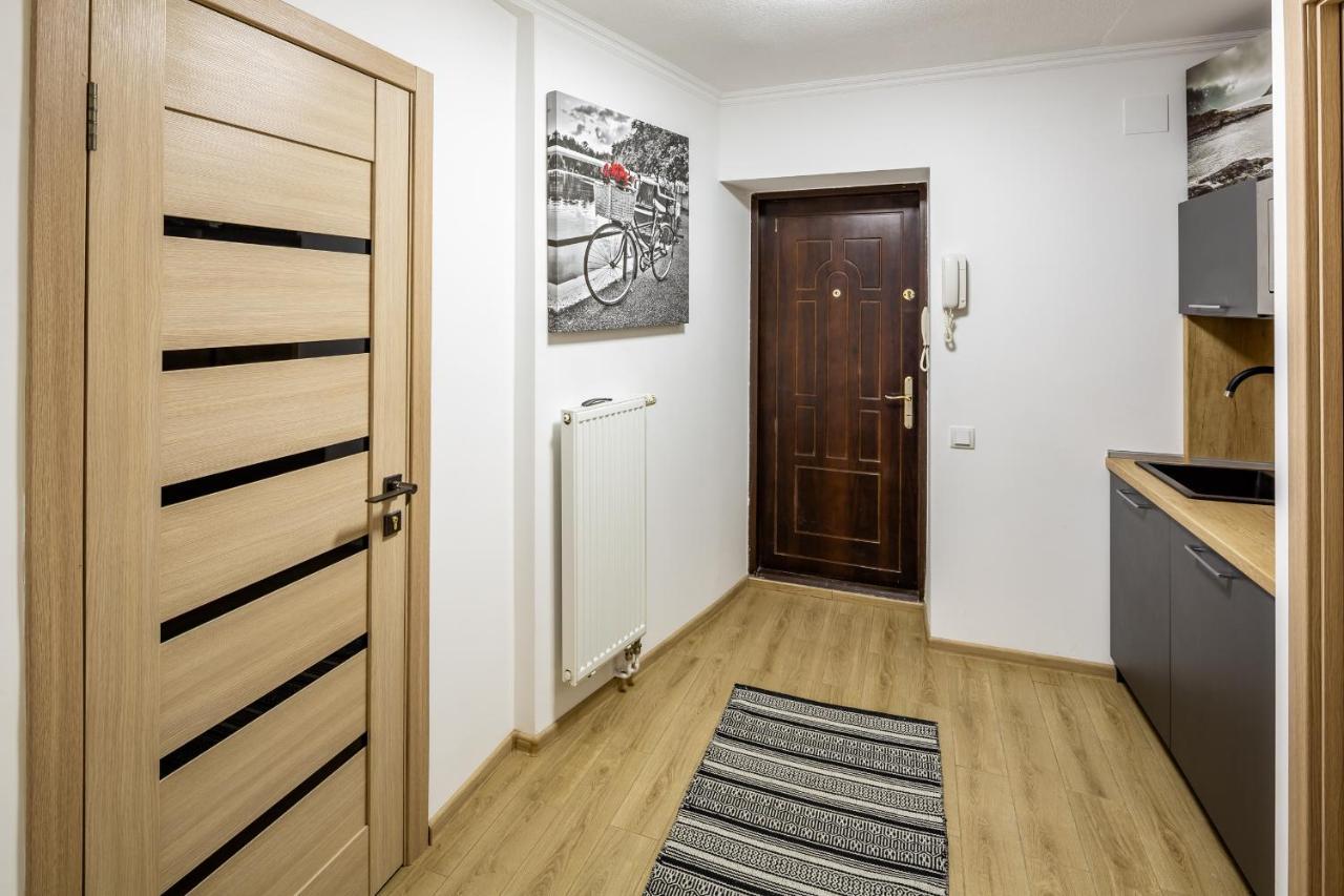 Alfa Apartments Staroevrejska 18 Lviv Dış mekan fotoğraf
