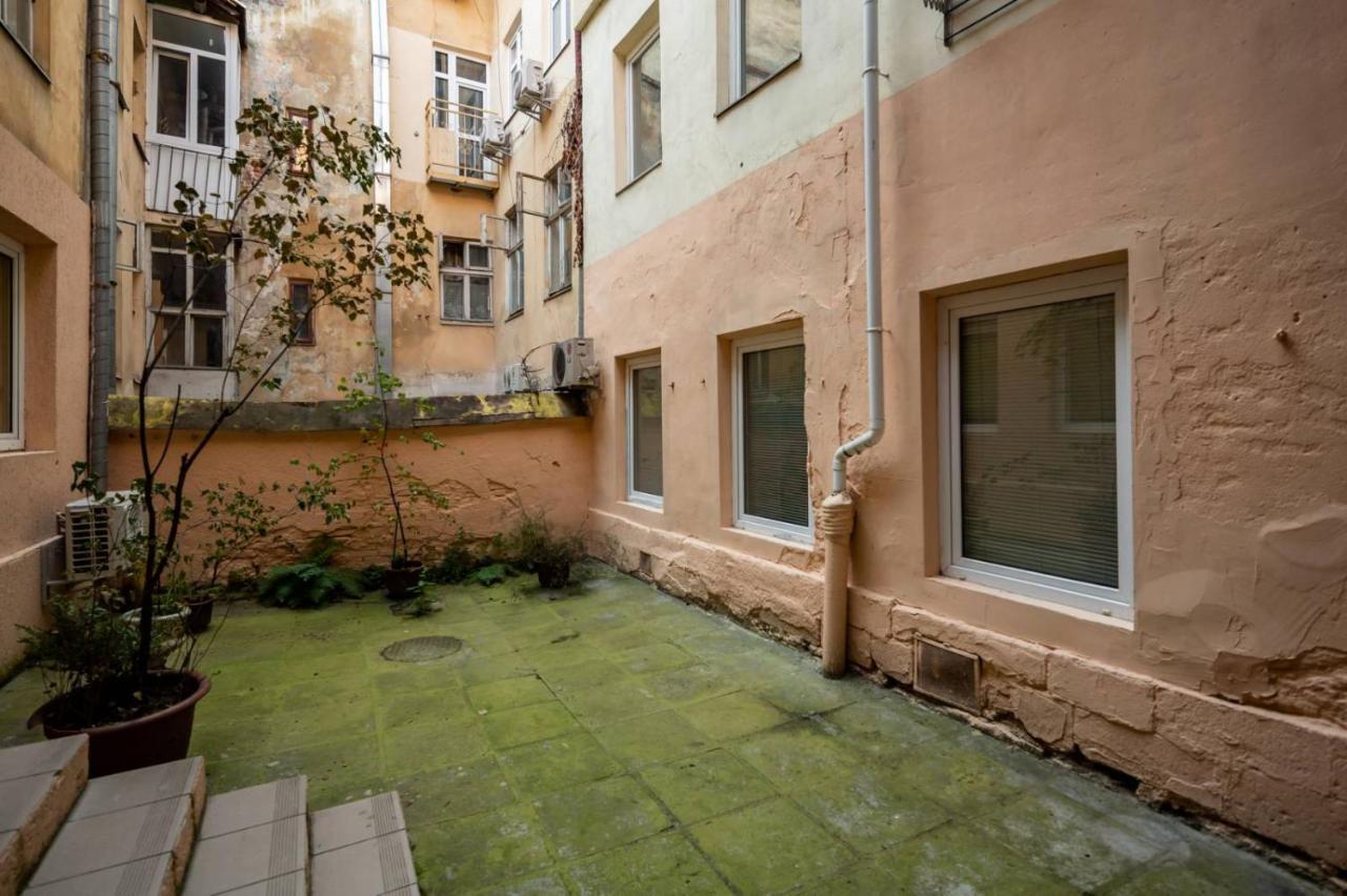 Alfa Apartments Staroevrejska 18 Lviv Dış mekan fotoğraf